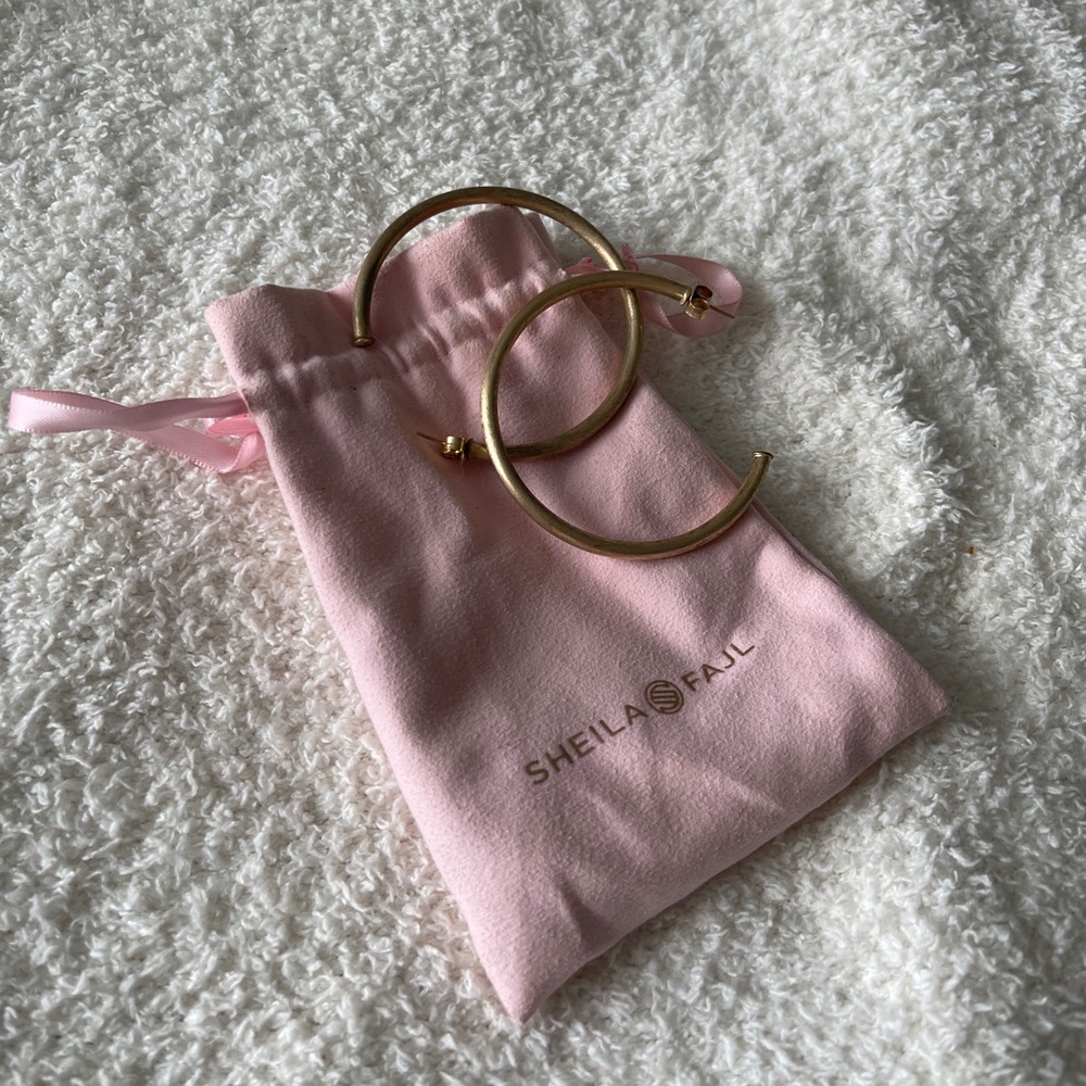 Sheila Fajl 18k Gold Everyday Hoops - Worn Once